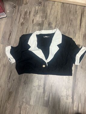Vintage Black and White Cropped Button-Front Top Blazer
